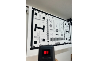 電動(dòng)投影幕布型測(cè)試圖卡 4X 8X規(guī)格 一鍵升降 多卡切換 快捷方便